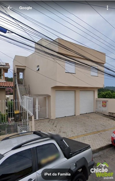 Prédio na Av. Liberdade.